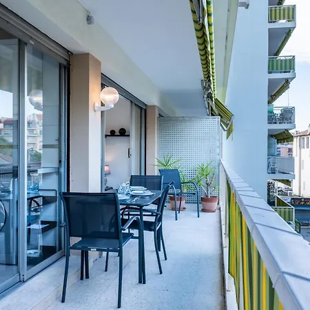1-br Parking Close To The Croisette *