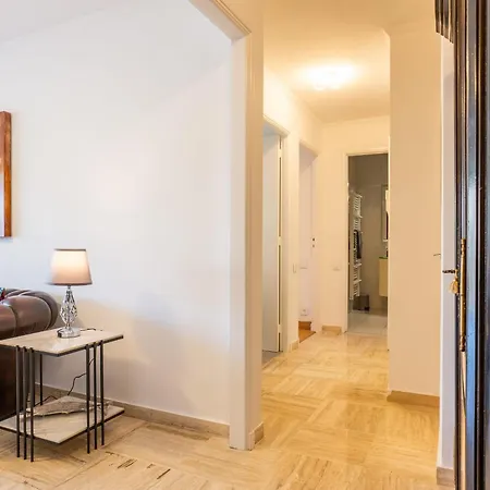 1-br Parking Close To The Croisette